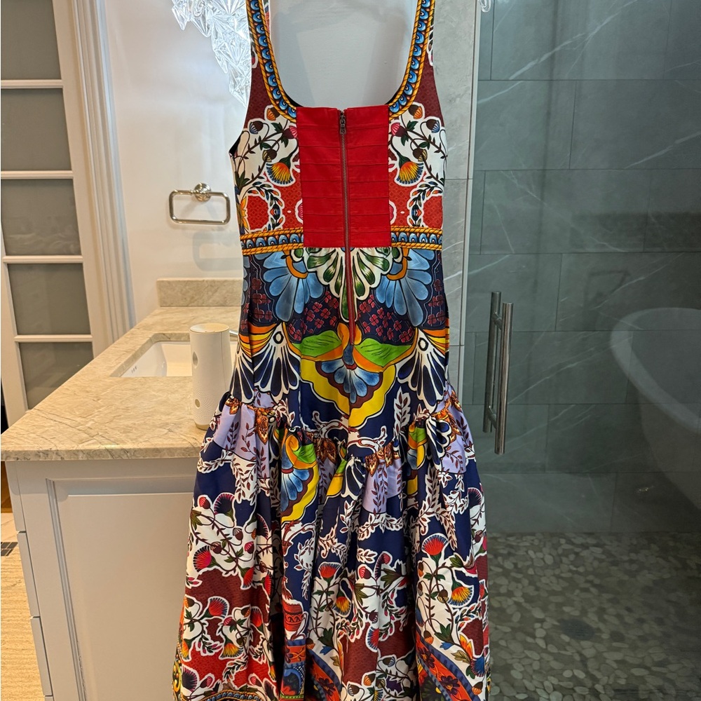 Alice + Olivia Diana Floral Cotton Blend Fit and Flare Midi Dress - Picture 6 of 15